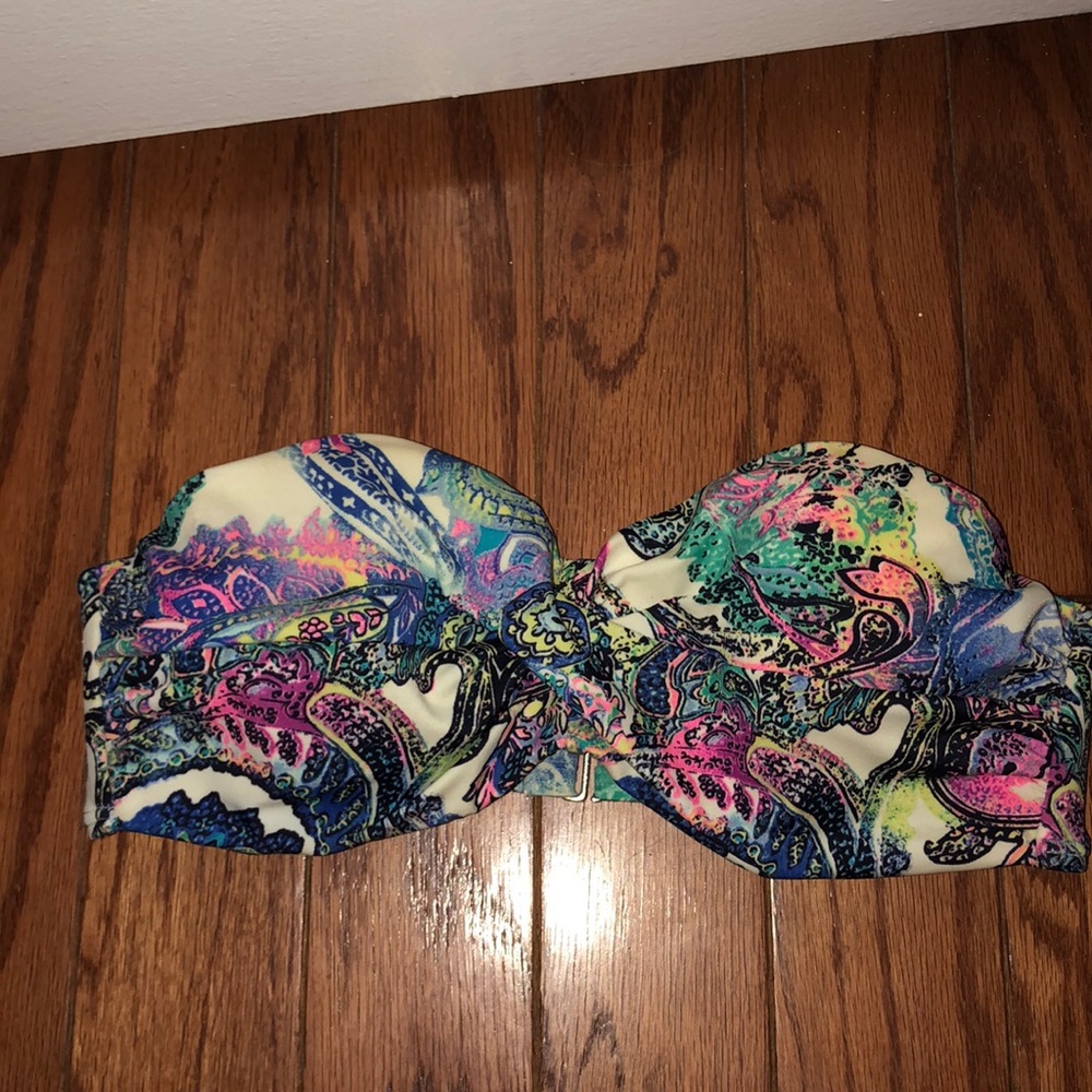 strapless bikini top!